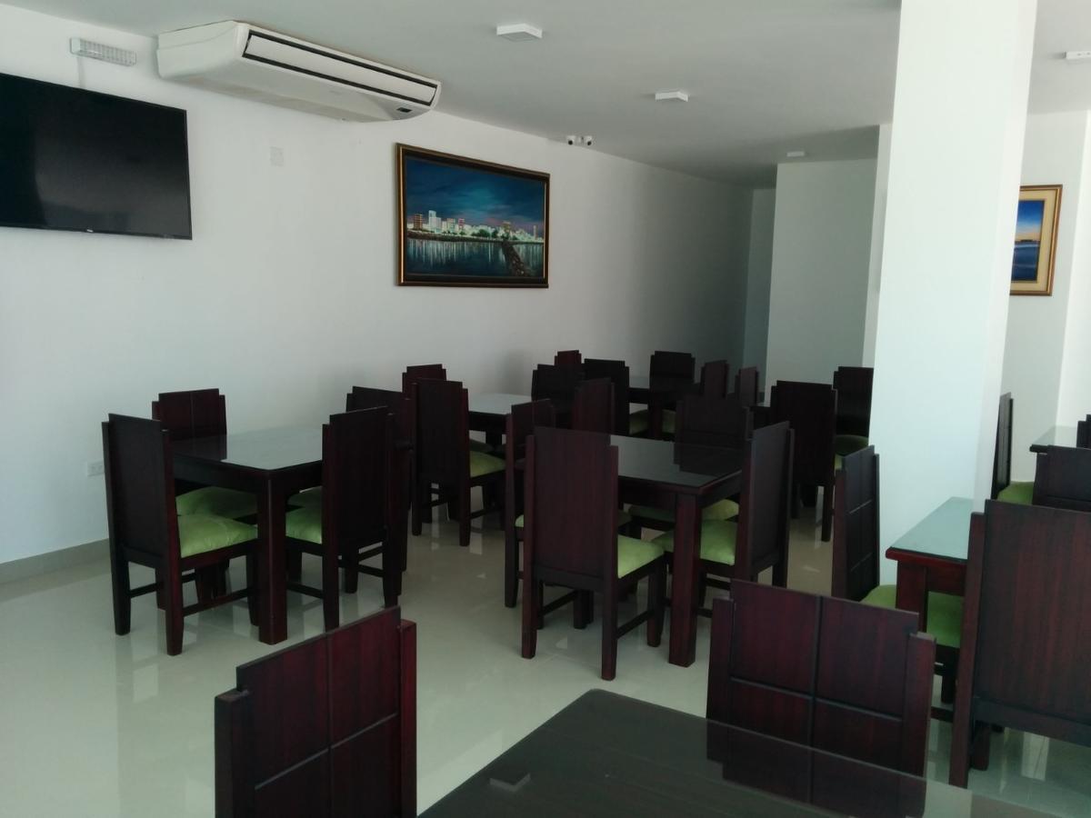 Manta Airport Hotel Extérieur photo