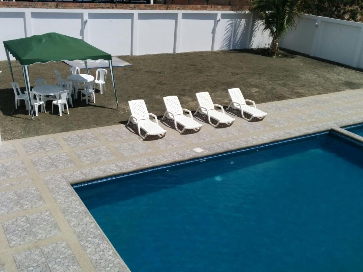 Manta Airport Hotel Extérieur photo